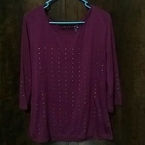 Cute purple top with pewter studs